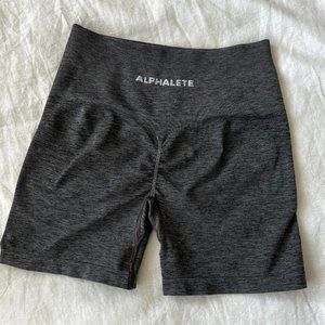 Alphalete Amplify 3.5" Shorts